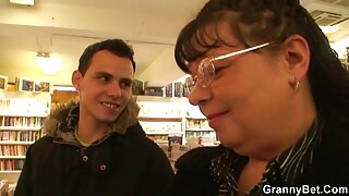 فیلم بازیگری BlockBuster با Nutbuster POV Hoes سکس زوری چند نفره