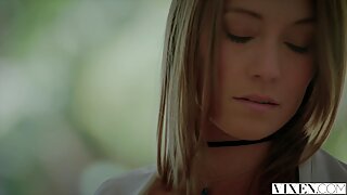 تند تند نظامی با الکسیس فاکس و شیشه زیتون فریبنده از سکس زوری چند نفره Brazzers