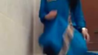 دست ساز با پیشبند شگفت انگیز Kylie Apron و Mandy Muse از True Anal داستان سکس چند نفره